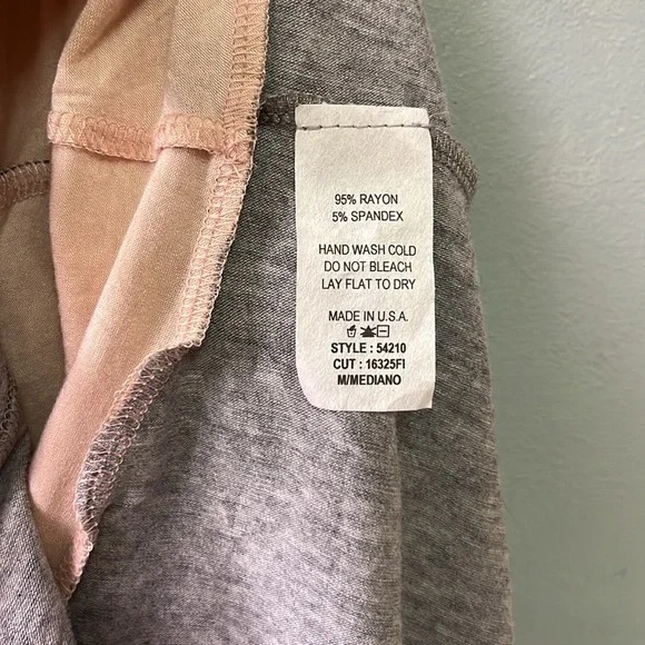 Colorblock Ruffle Dress - Picture 3 of 7